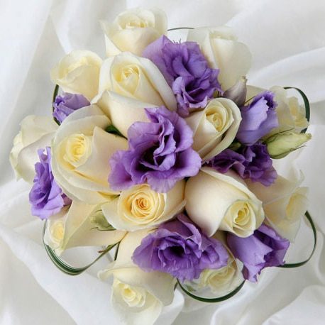 Bouquet Rose Bianche e Lisianthus