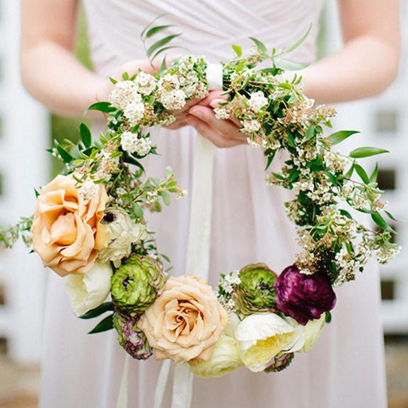 hoop-bouquet