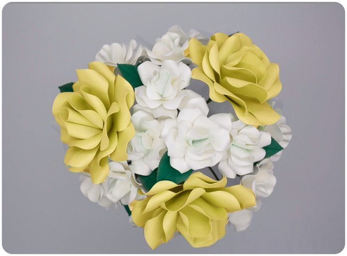bouquet rose gialle e bianche
