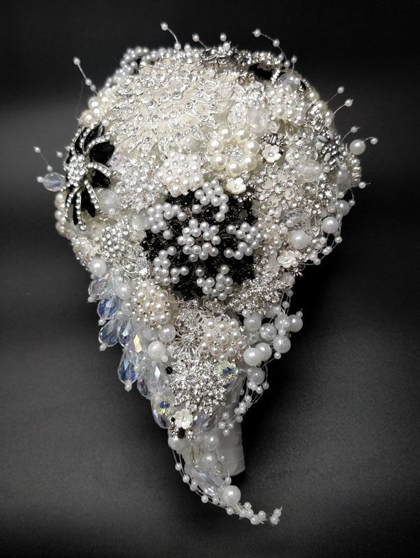bouquet-da-sposa-a-goccia