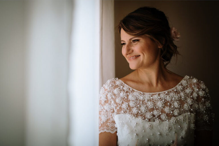 Abiti da sposa over 40 che ti faranno innamorare 3
