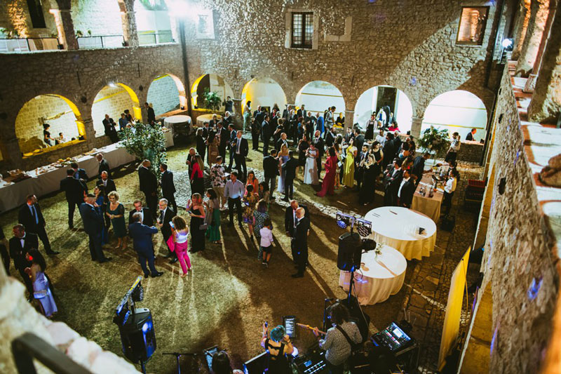 micro-wedding_location
